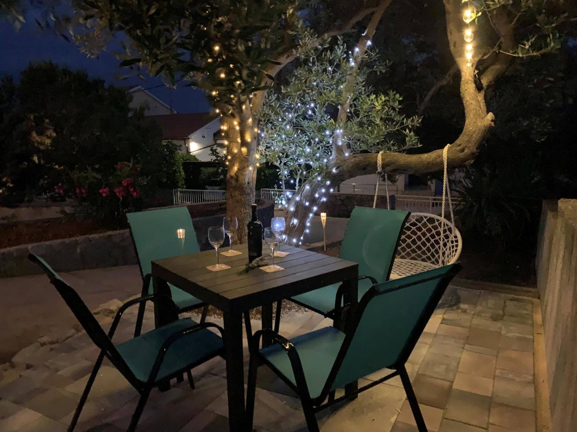 Apartments Aisa* Countryside Holiday Just 500M From The Beach! Đảo Krk Ngoại thất bức ảnh